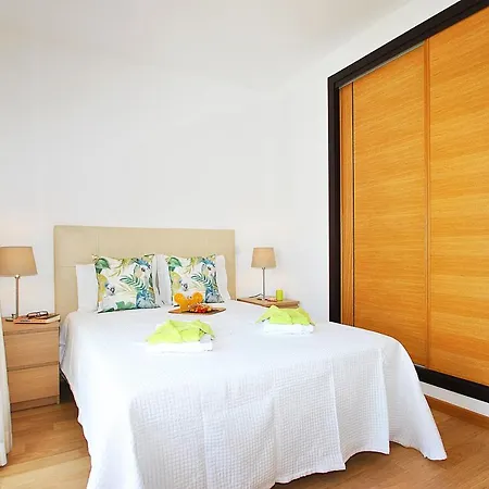 Caracas 1 - Tranquilidade, Com Piscina Em Apartamento Albufeira