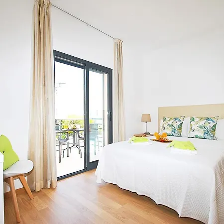 Caracas 1 - Tranquilidade, Com Piscina Em Apartamento Albufeira